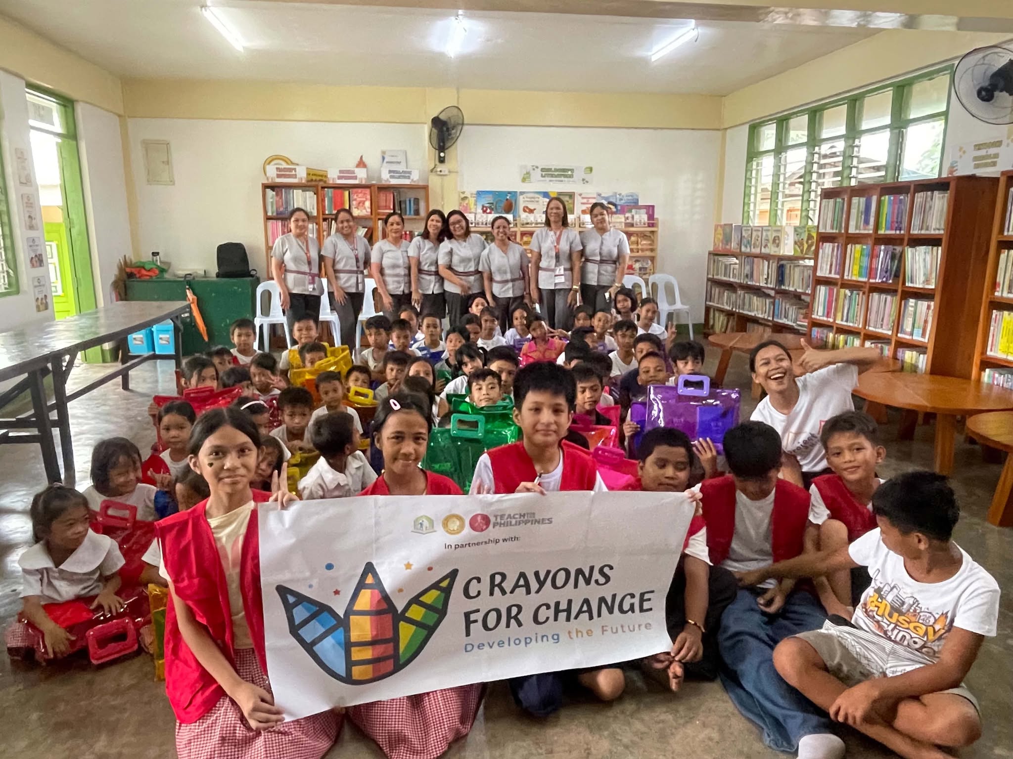 Project HINGYAP school supply distribution at Guinciaman Elementary School, photo 3.