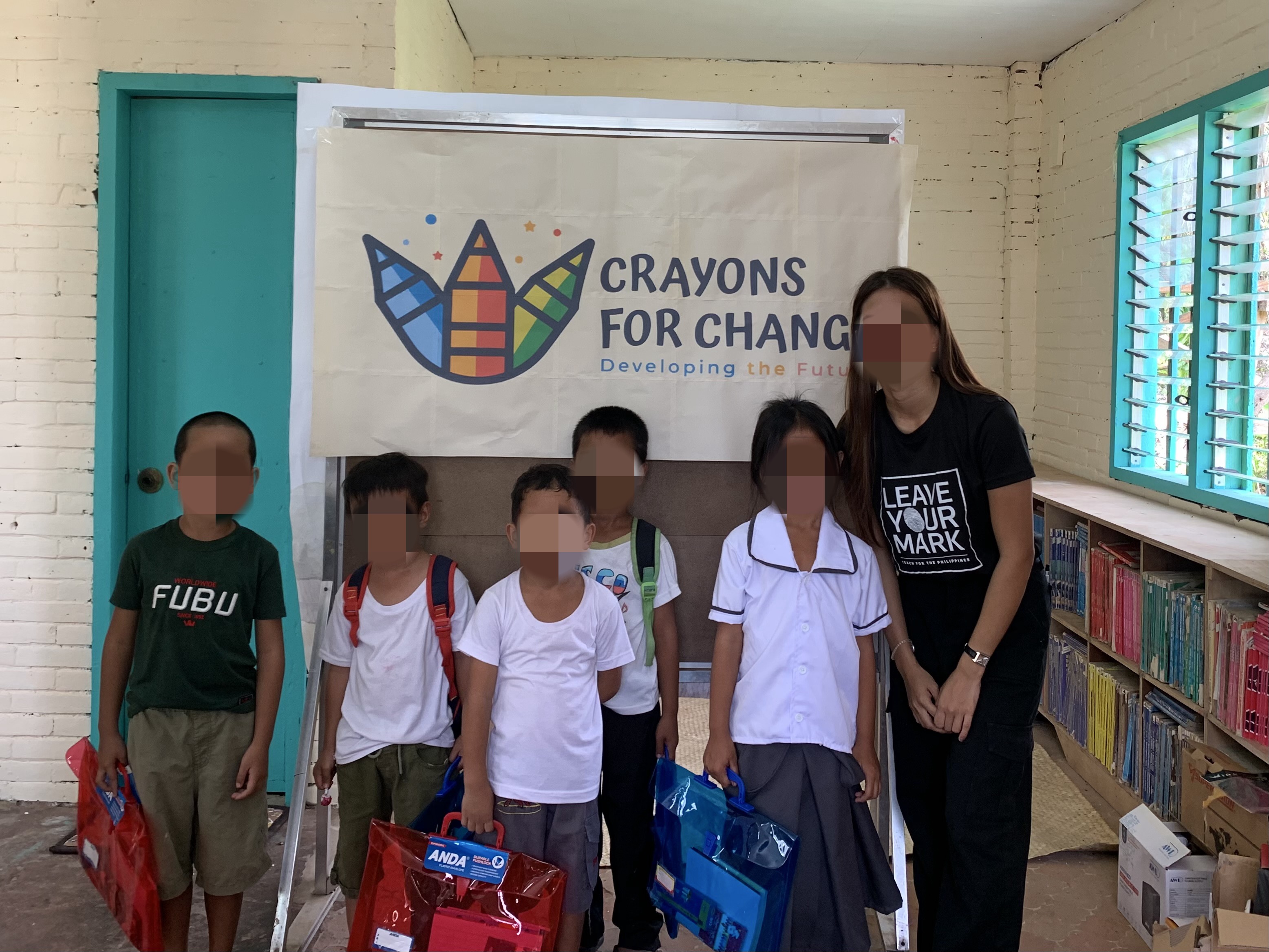 Project LISO school supply distribution at Astorga Elementary School, photo 3.